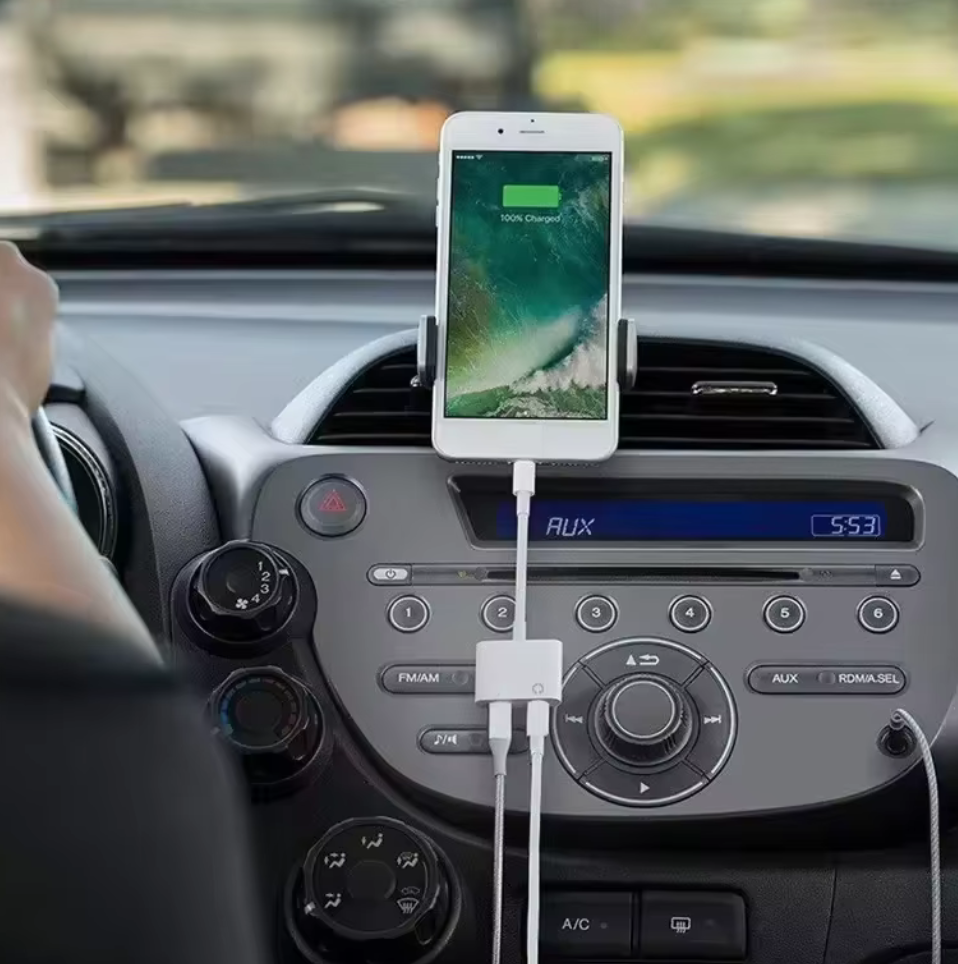 USB-C naar 3,5mm Aux en USB-C voor muziek en opladen