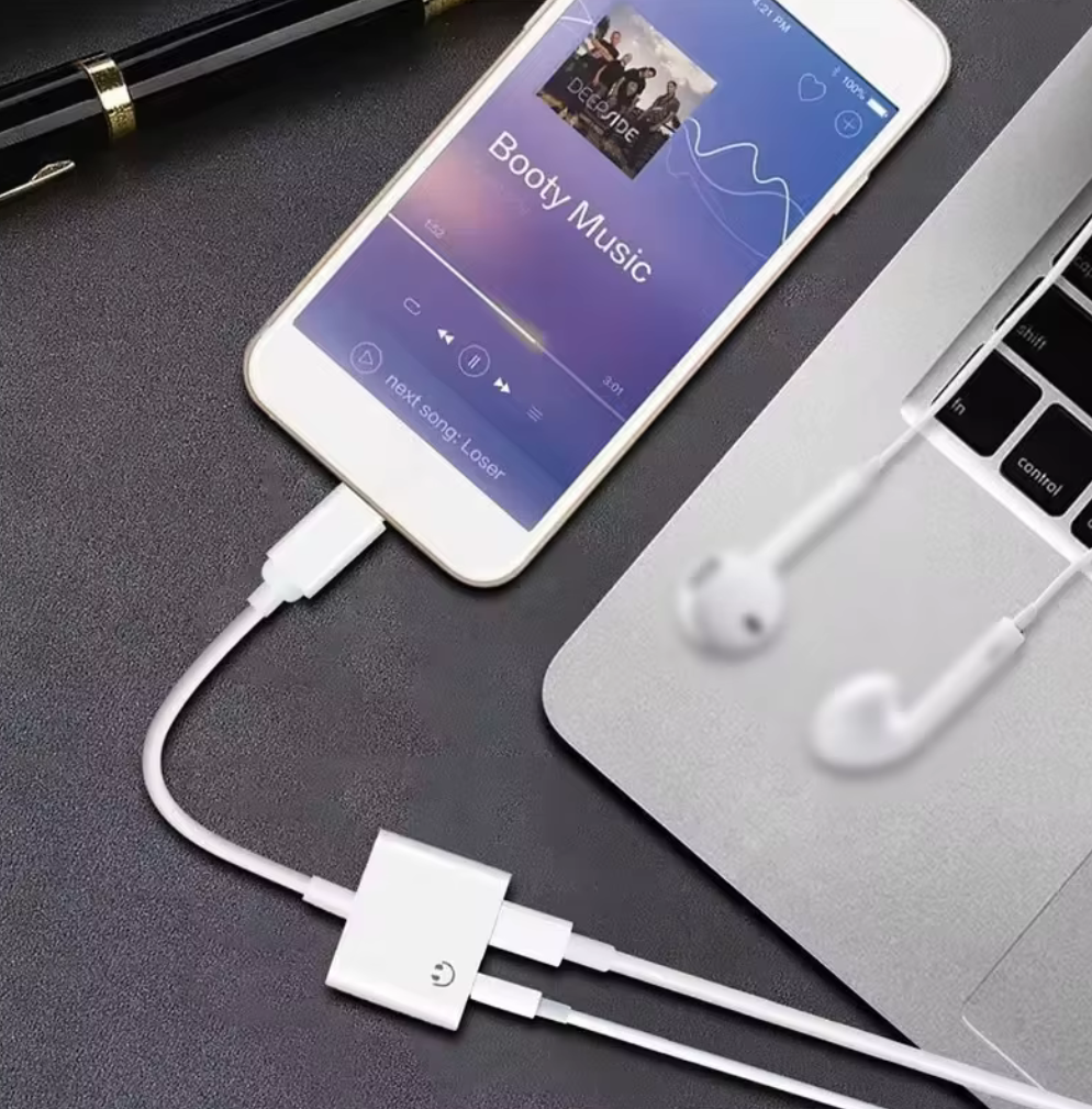 USB-C naar 3,5mm Aux en USB-C voor muziek en opladen
